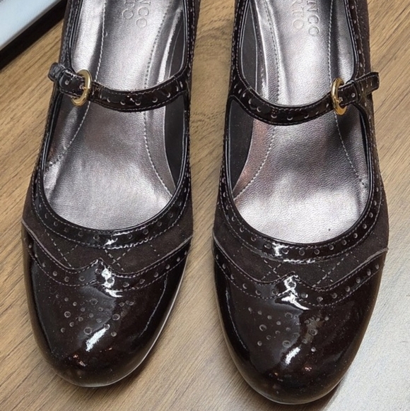 Franco Sarto Women's Brown Patent Leather Pumps - Picture 2 of 8